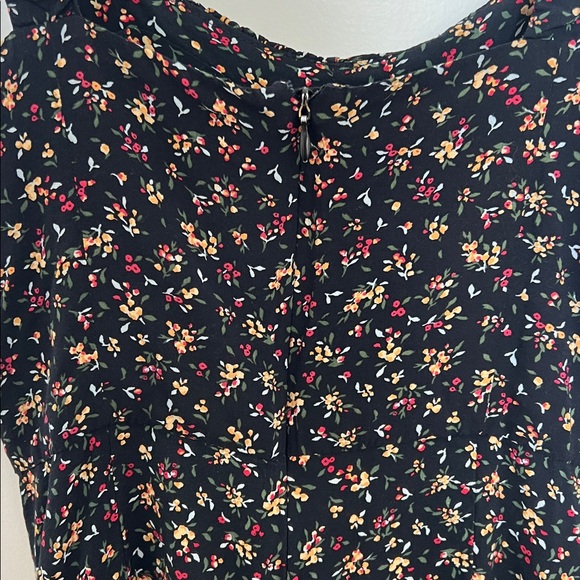 Zara Floral Dress - Picture 4 of 4